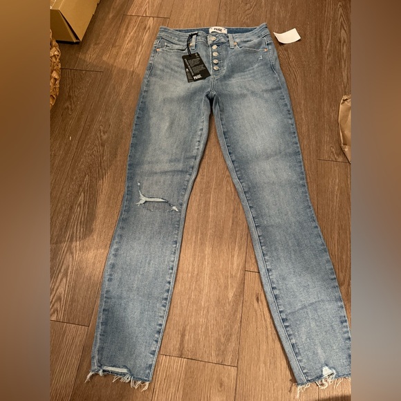 Paige Hoxton skinny jeans in Paolina Destructed - Picture 6 of 7